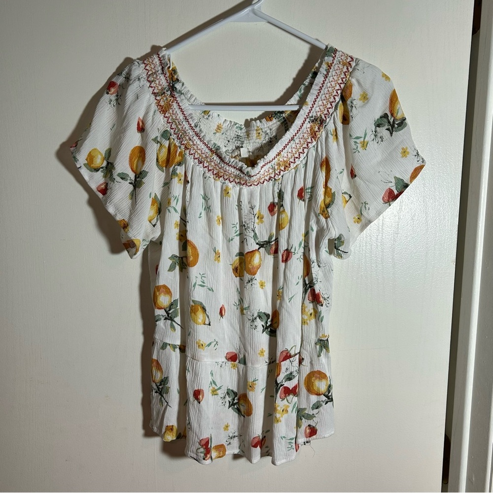 Maurices citrus top medium